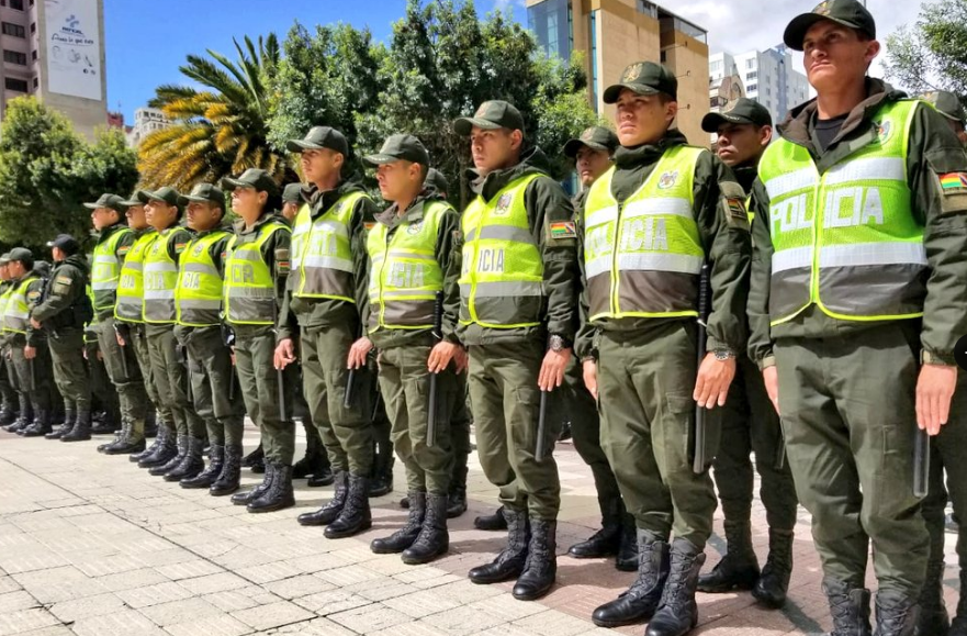 Cuánto gana un policía en Bolivia